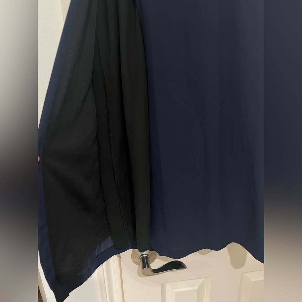 Kenneth Cole Elegant Navy Sleeveless Dress size 2 - Picture 6 of 9